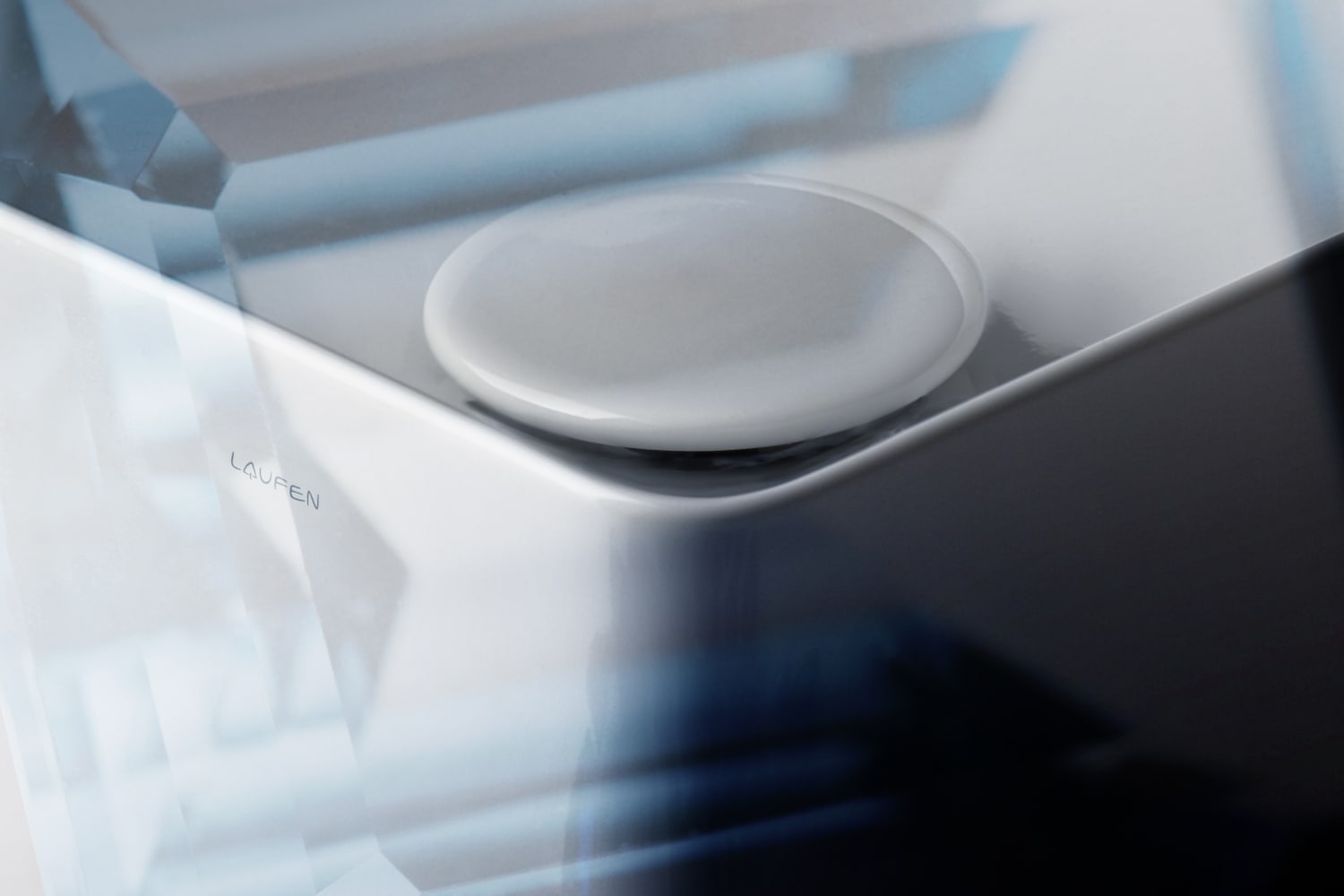 LIVING BATHROOM COLLECTIONS LAUFEN